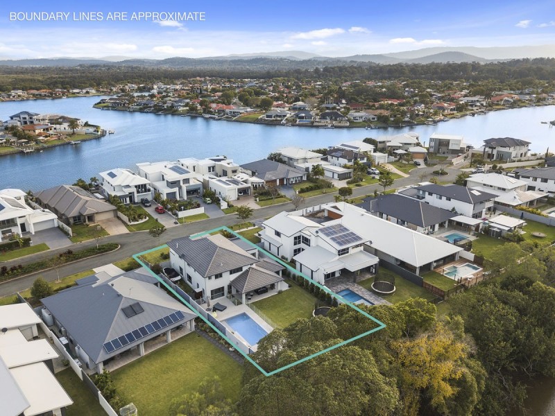 121 The Peninsula, Helensvale QLD 4212