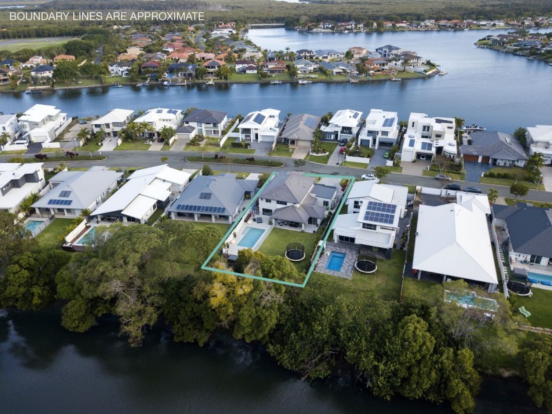 121 The Peninsula, Helensvale QLD 4212