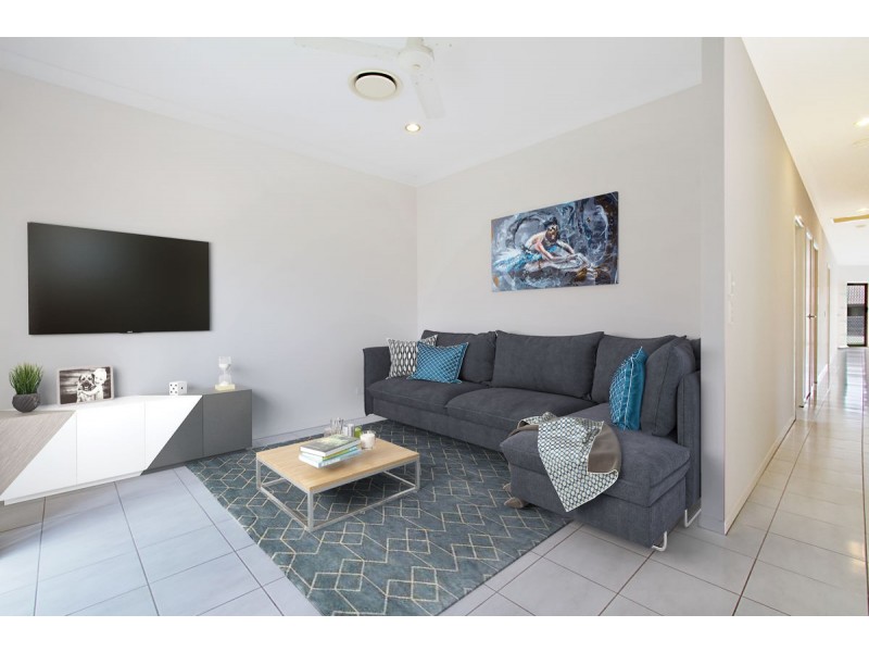 2/6 Bodacious Terrace, Pimpama QLD 4209