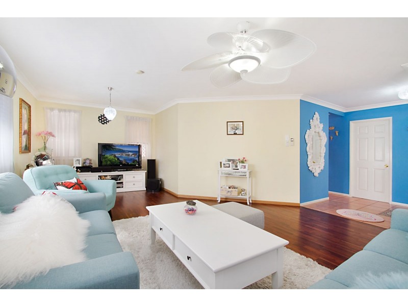 15 Winslow Court, Oxenford QLD 4210