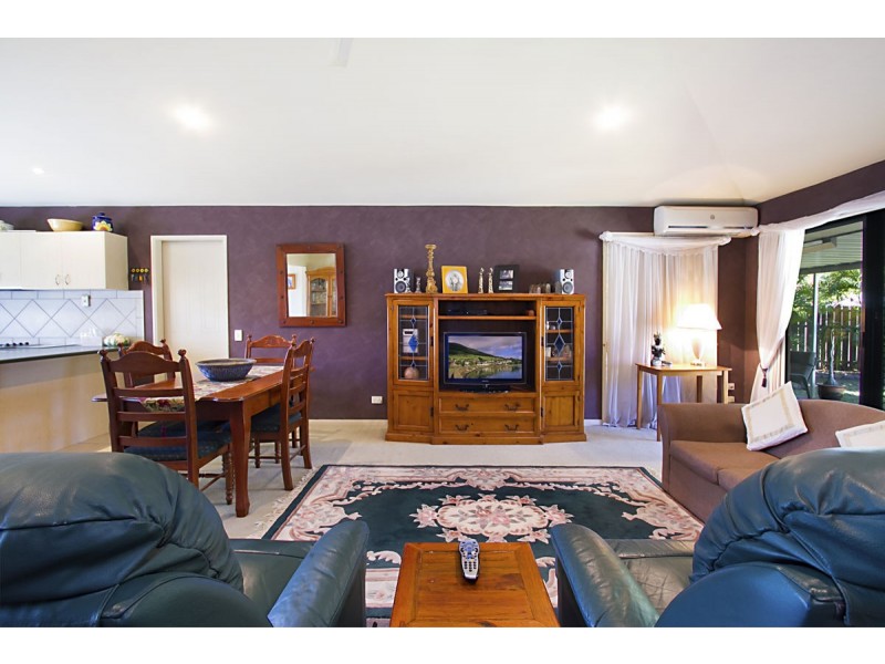 15 Saint Stephens Drive, Upper Coomera QLD 4209