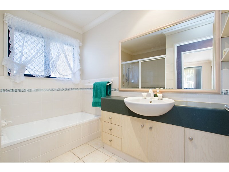 15 Saint Stephens Drive, Upper Coomera QLD 4209