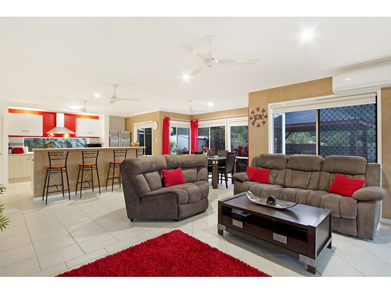 21 Cossington Circuit, Maudsland QLD 4210