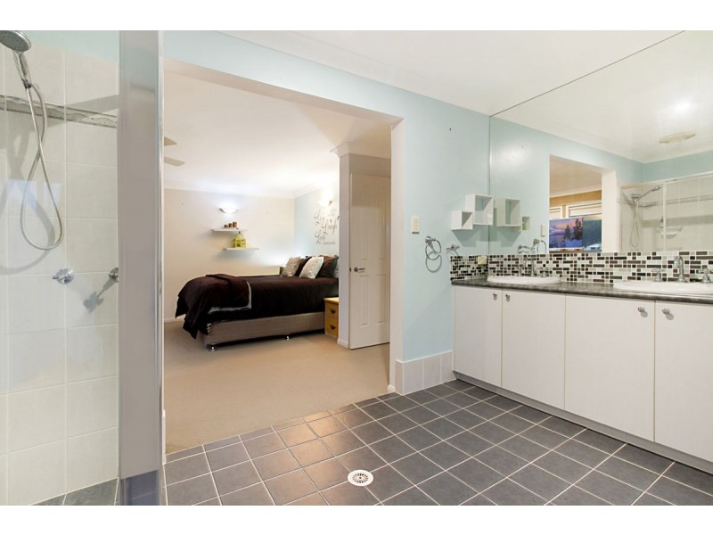 21 Cossington Circuit, Maudsland QLD 4210
