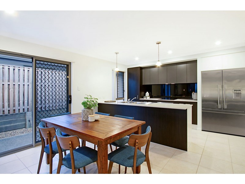 57 Prairie Avenue, Maudsland QLD 4210