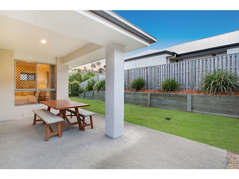 57 Prairie Avenue, Maudsland QLD 4210