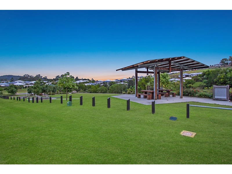 57 Prairie Avenue, Maudsland QLD 4210
