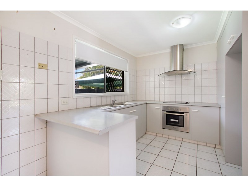 2/16 River Oak Drive, Helensvale QLD 4212