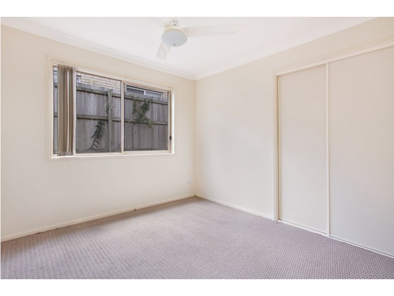 18 Billinghurst Crescent, Upper Coomera QLD 4209