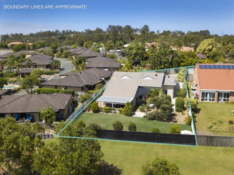 24 Antipodes Close, Pacific Pines QLD 4211