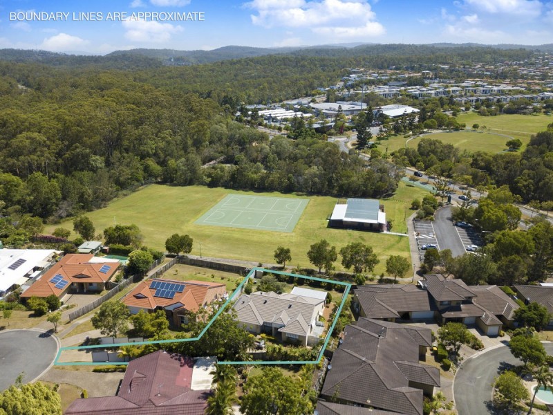 24 Antipodes Close, Pacific Pines QLD 4211