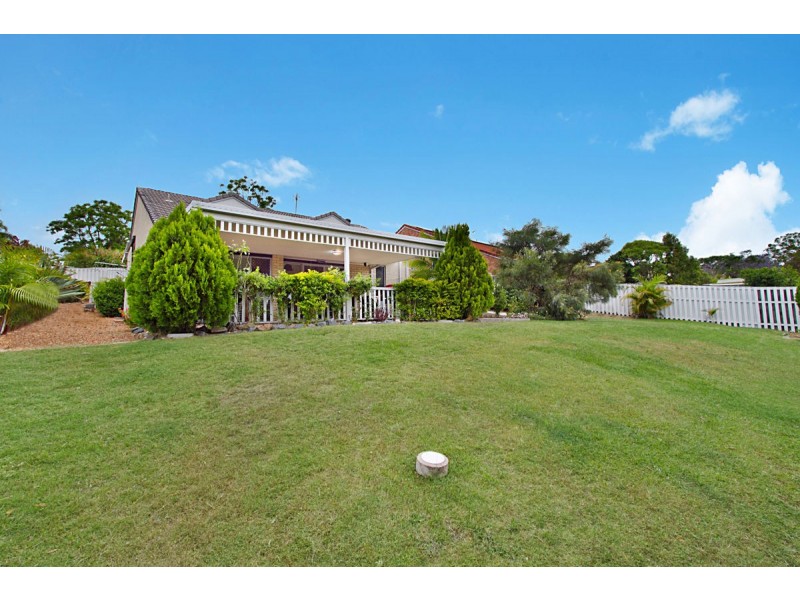 24 Antipodes Close, Pacific Pines QLD 4211