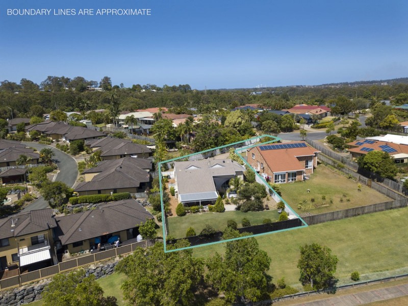 24 Antipodes Close, Pacific Pines QLD 4211