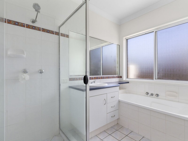 10 Caz Court, Upper Coomera QLD 4209