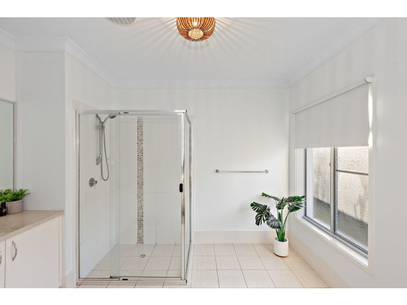 14 Heatherdale Drive, Upper Coomera QLD 4209