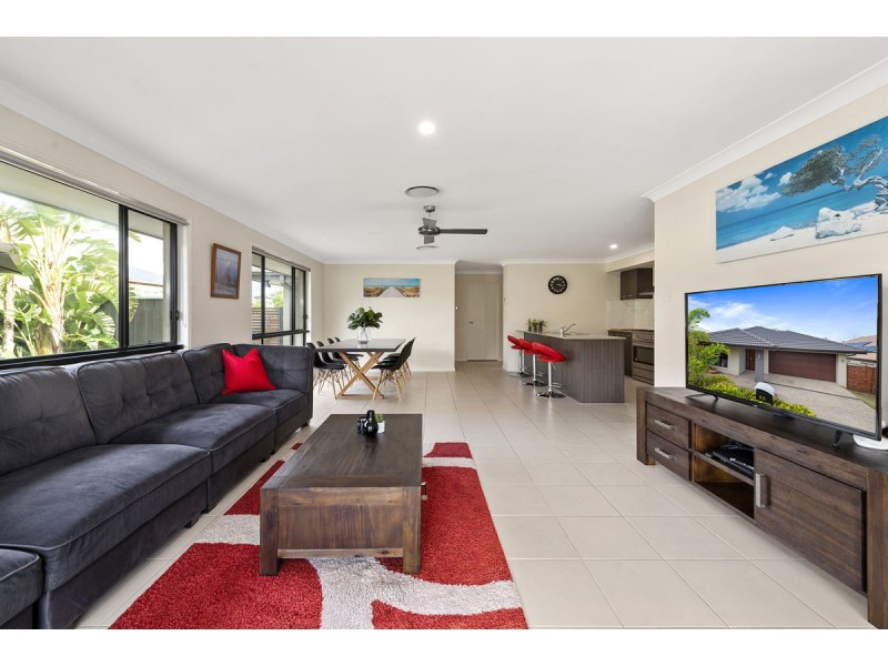 53 Wimmera Crescent, Upper Coomera QLD 4209