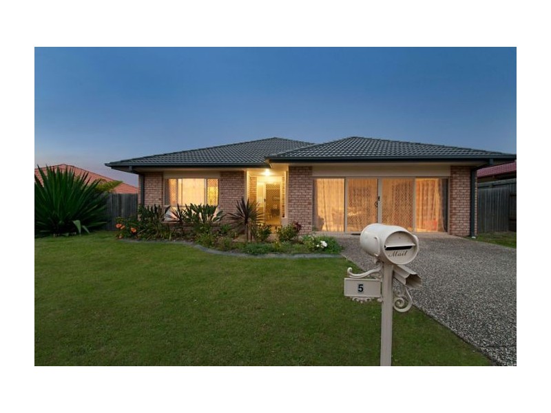 5 Firecrest Close, Upper Coomera QLD 4209