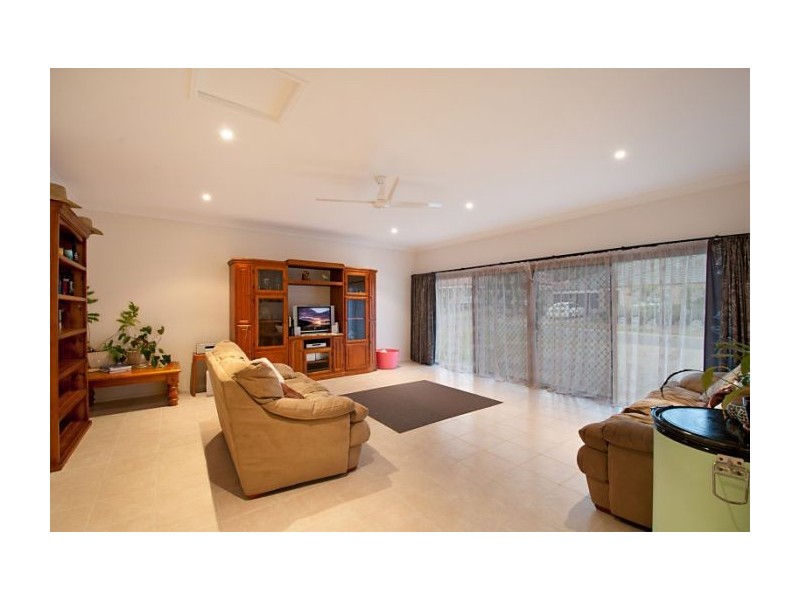 5 Firecrest Close, Upper Coomera QLD 4209