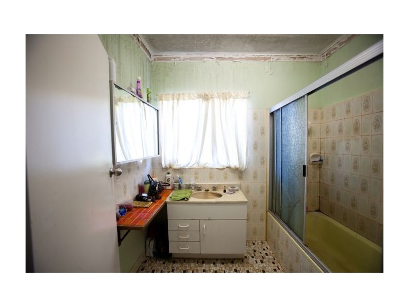 41 George St, Mount Isa QLD 4825
