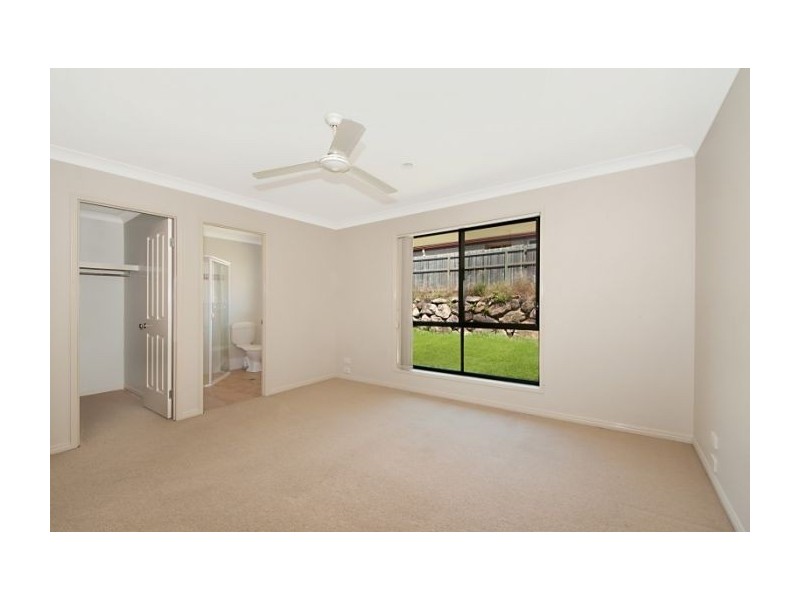 24 Freestone Dr, Upper Coomera QLD 4209