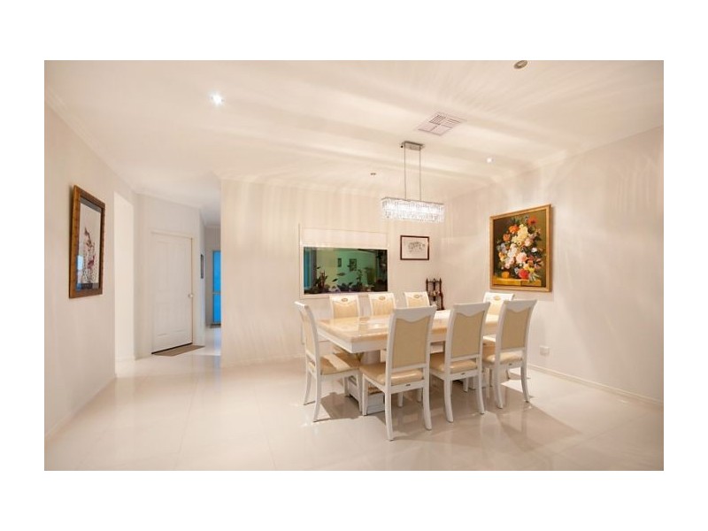 12 Coach Way, Upper Coomera QLD 4209