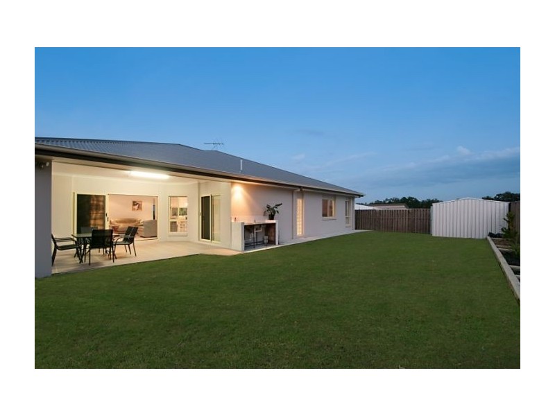 12 Coach Way, Upper Coomera QLD 4209