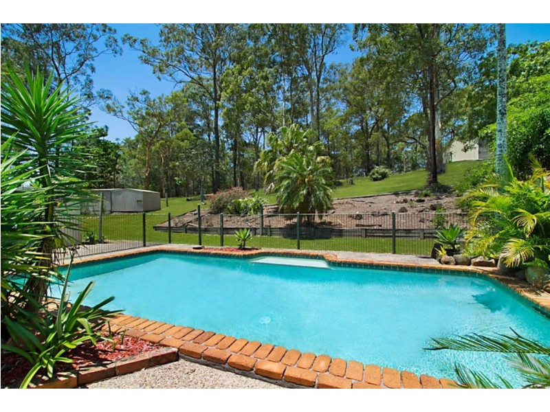 6 Georgina Street, Oxenford QLD 4210