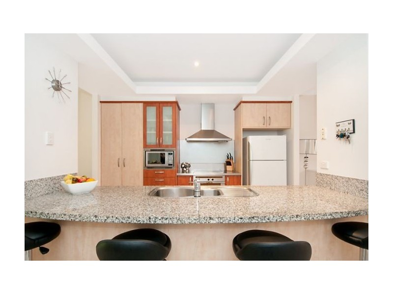 3284 Palladian Dr, Hope Island QLD 4212