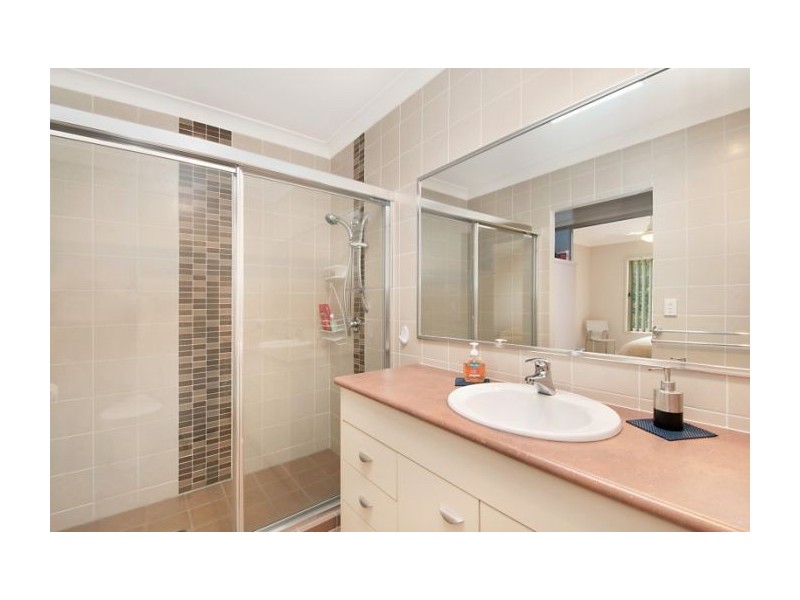 1/14 Redstart St, Upper Coomera QLD 4209