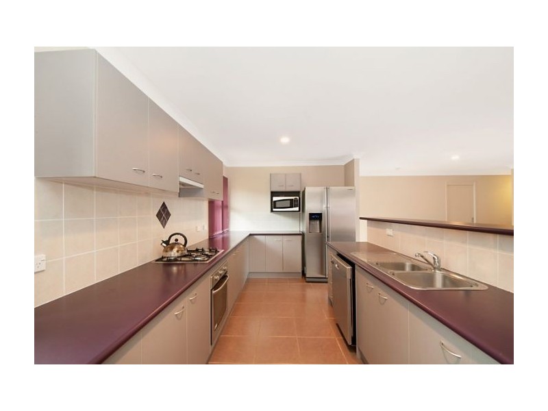 12 Glenhope St, Upper Coomera QLD 4209