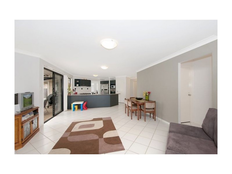 14 Glenshee St, Upper Coomera QLD 4209