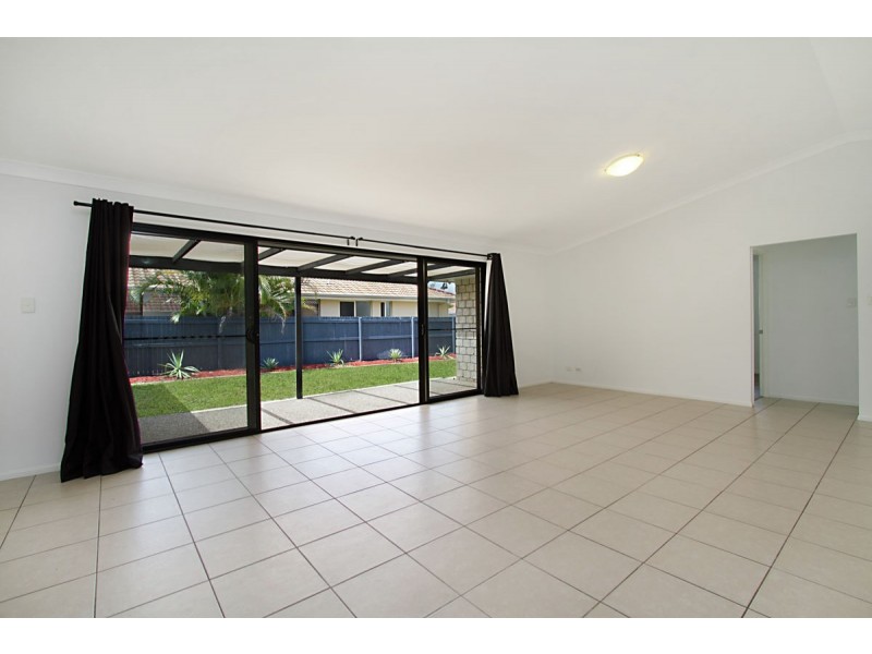 13 Kaizlee Crescent, Upper Coomera QLD 4209