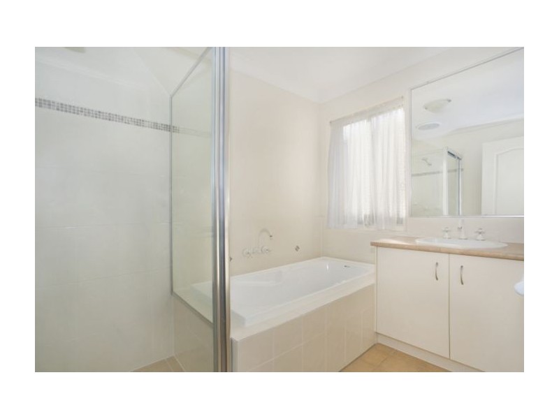 5 Godden Dr, Upper Coomera QLD 4209