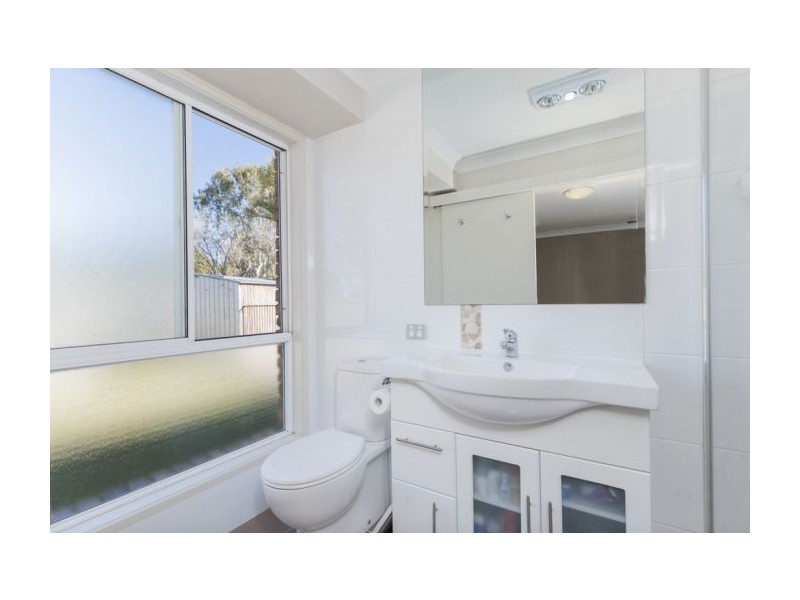 12 Adaminaby Drive, Helensvale QLD 4212