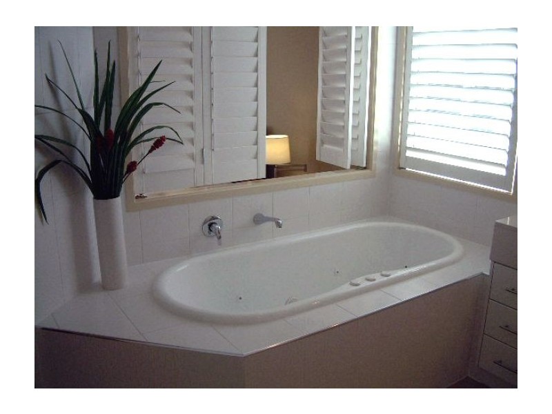 4 Prewett St, Upper Coomera QLD 4209