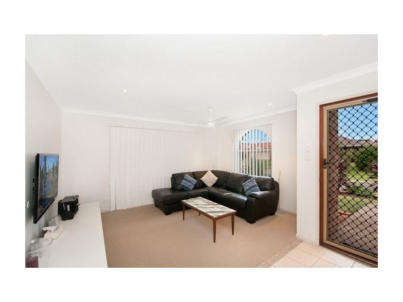 8 Ireland Way, Upper Coomera QLD 4209