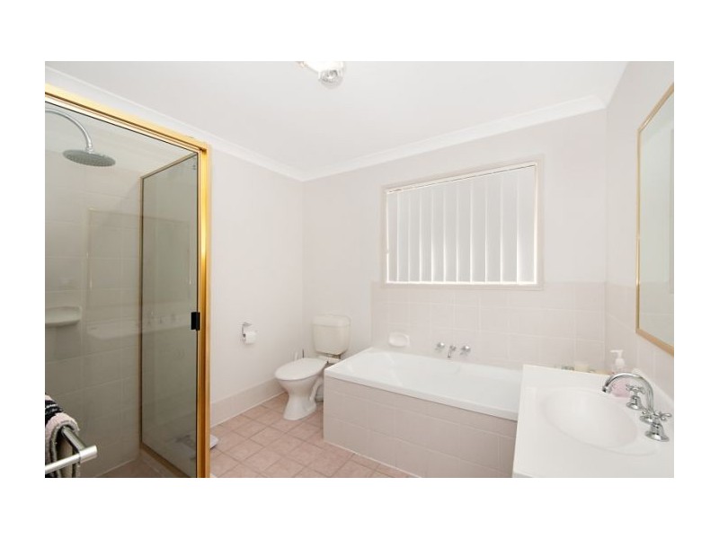 8 Ireland Way, Upper Coomera QLD 4209