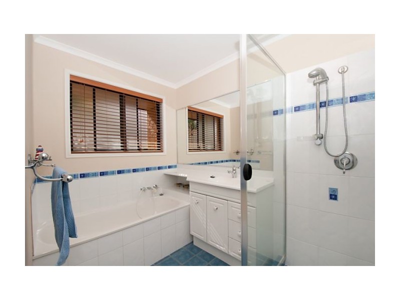 56 Billinghurst Cr, Upper Coomera QLD 4209