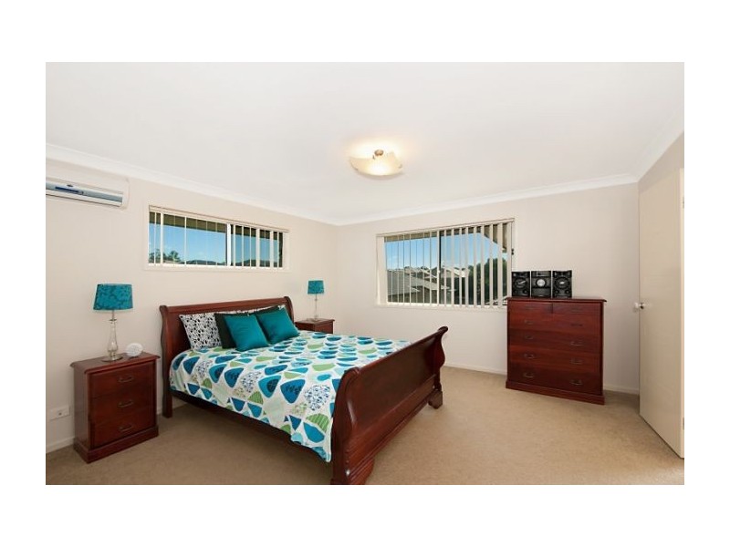 202 Billinghurst Cr, Upper Coomera QLD 4209