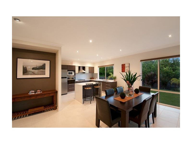 32 Peregrine Cres, Coomera QLD 4209