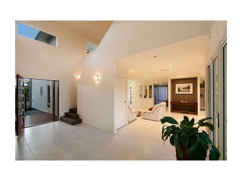 32 Peregrine Cres, Coomera QLD 4209