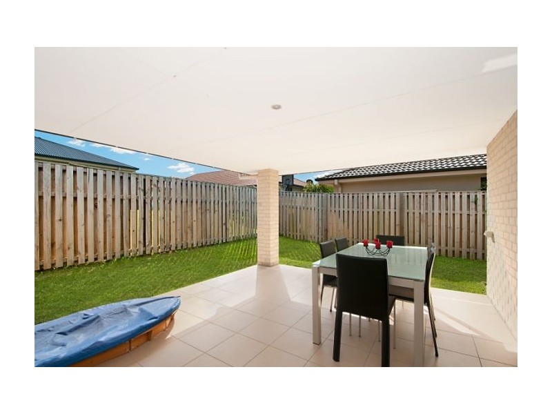 11 Bader Rd, Upper Coomera QLD 4209