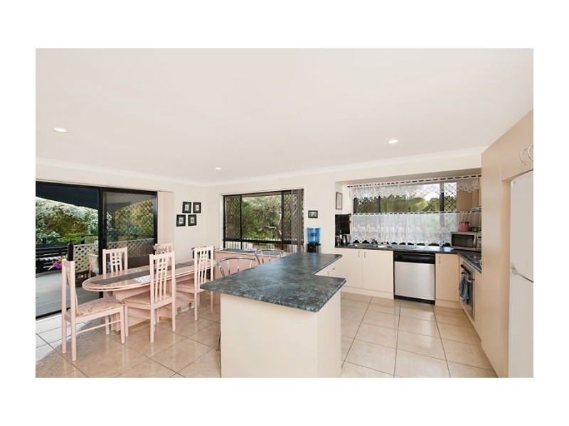 45 Capricorn Dr, Pacific Pines QLD 4211