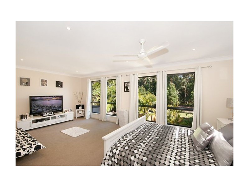 2/7 Dine Ct, Upper Coomera QLD 4209