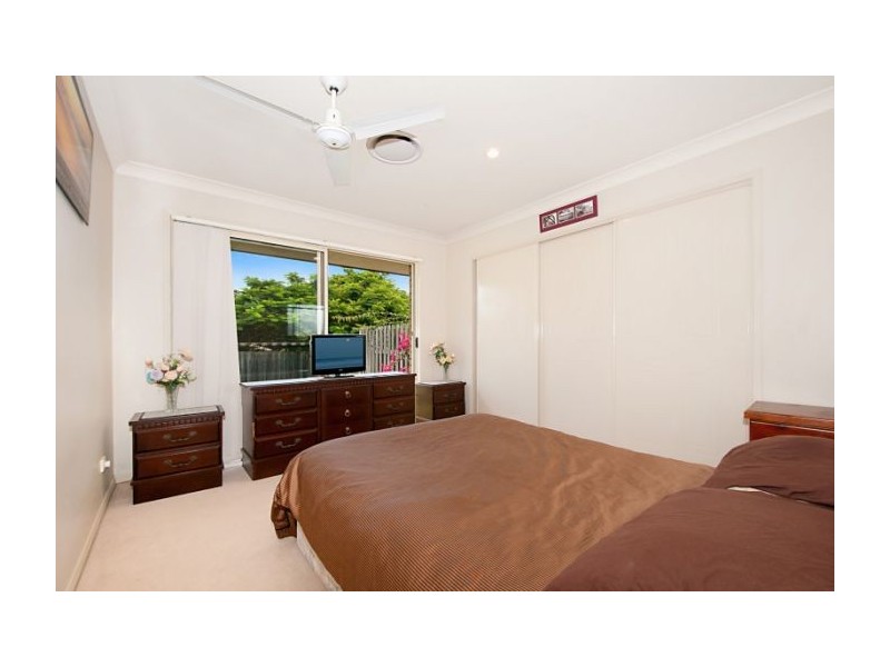 26 Meadowbank Dr, Upper Coomera QLD 4209