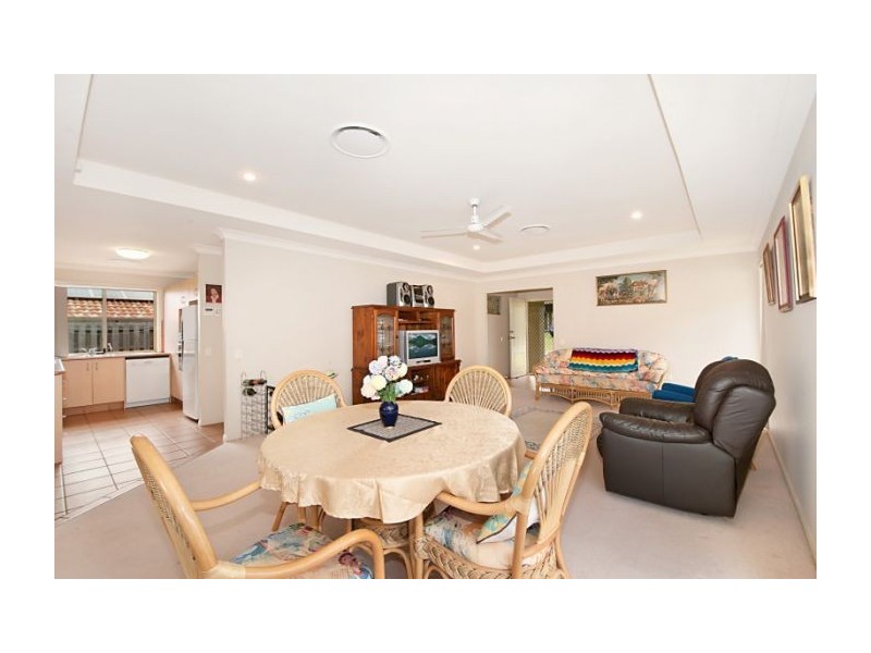 26 Meadowbank Dr, Upper Coomera QLD 4209