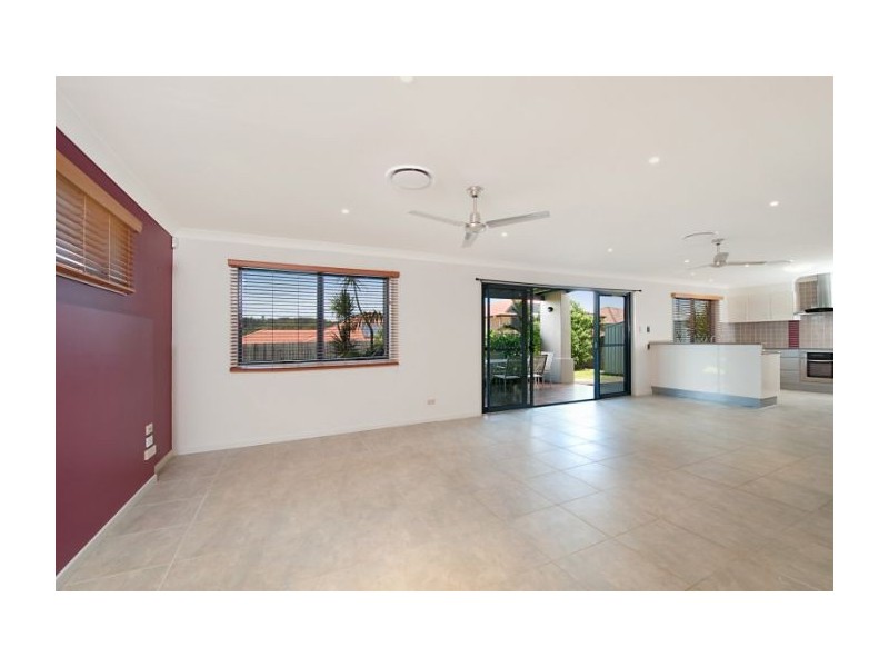 42 Rix Dr, Upper Coomera QLD 4209