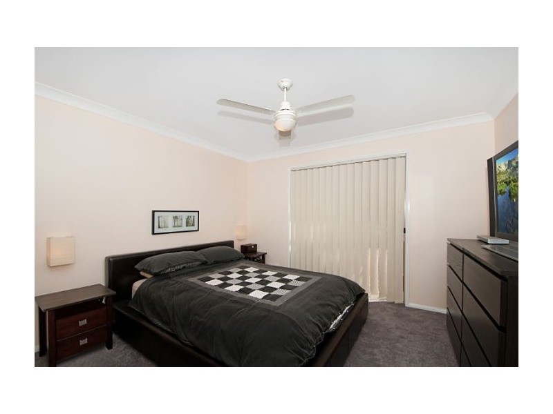 1/10 Betty St, Upper Coomera QLD 4209