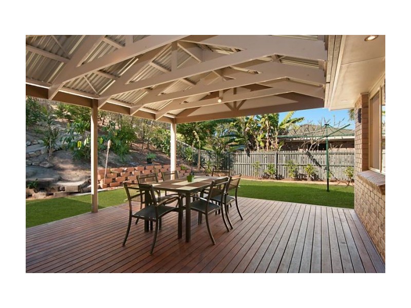 5 Guy Lane, Oxenford QLD 4210