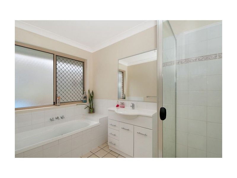 75 Billinghurst Cr, Upper Coomera QLD 4209